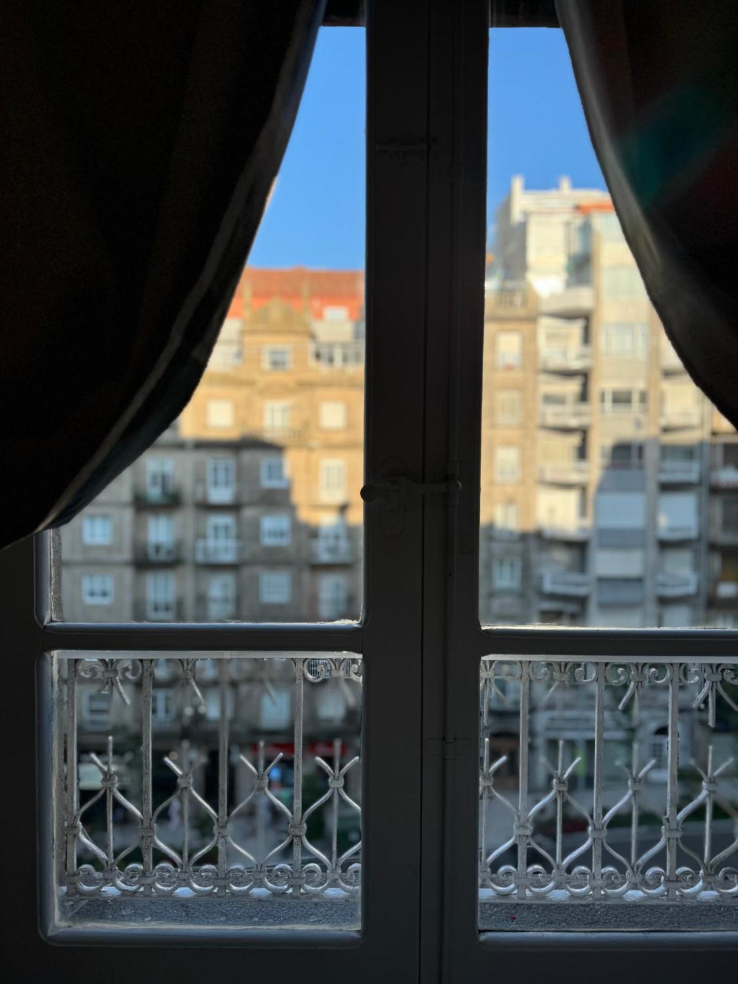 Lupita, Apartamento En El Centro De Vigo Luaran gambar